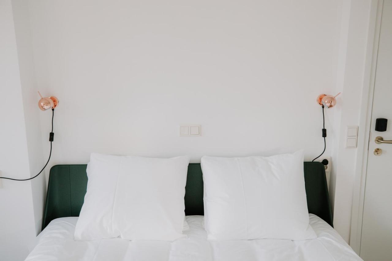 Hotel Brass